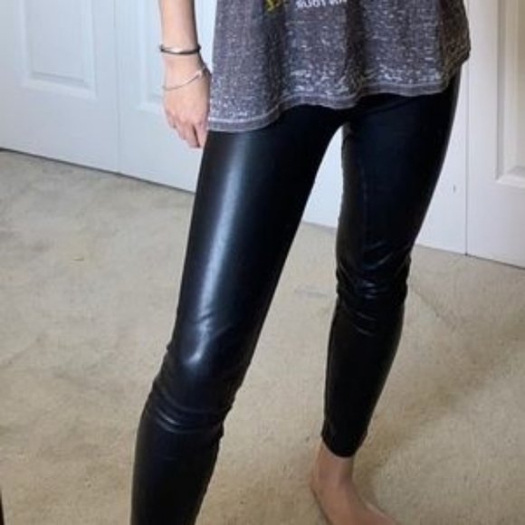 Aritzia Wilfred Free Daria Legging Pant Vegan Faux Leather Black Size S - Picture 2 of 3